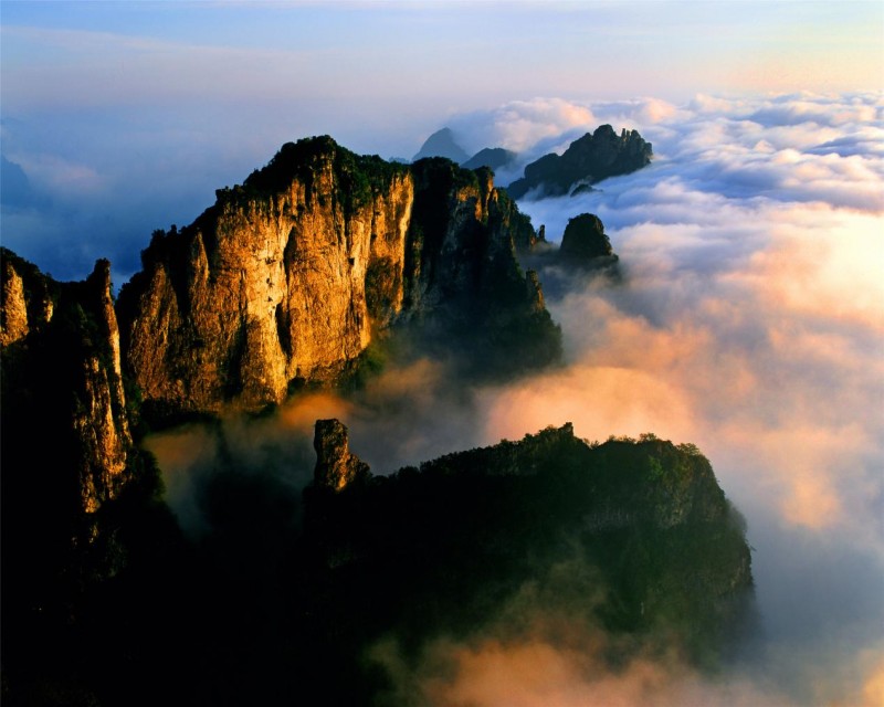 202508082344221377884582