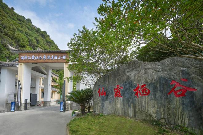 g1435dd86e2a84794ab7985ee81a2d3cf g1435dd86e2a84794ab7985ee81a2d3cf